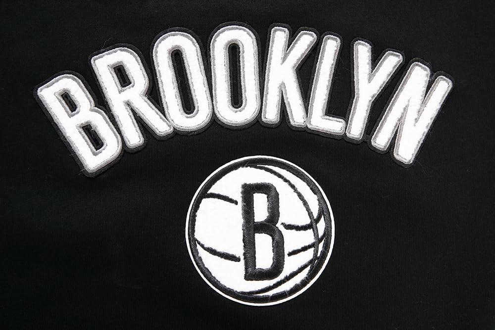 imagePro Standard Womens NBA Classic Chenille Crewneck SweatshirtBlack