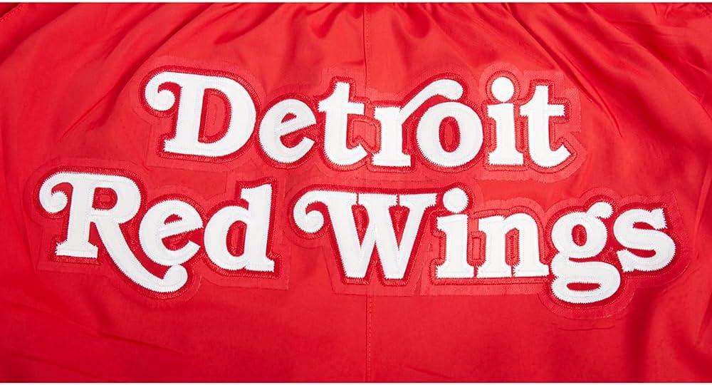 imageMens NHL Classic Woven Woven ShortRed