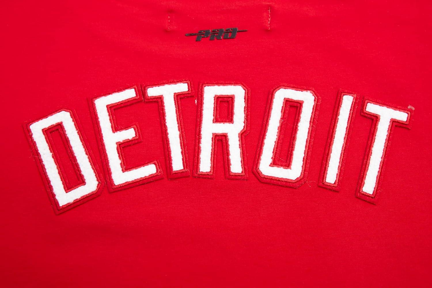 imageWomens NHL Classic Chenille Cotton Short Sleeve Boxy TeeRed