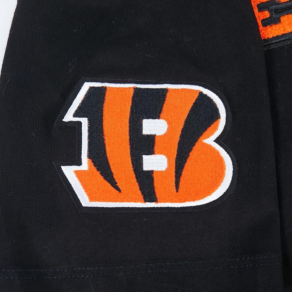 image:imagePro Standard Big Boys NFL Cincinnati Bengals Classic Chenille Short Sleeve Tee Black M